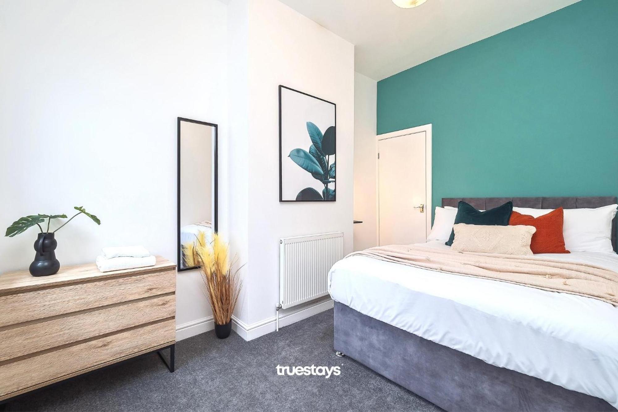 Penkhull House By Truestays - 4 Bedroom House In Stoke-On-Trent Екстер'єр фото